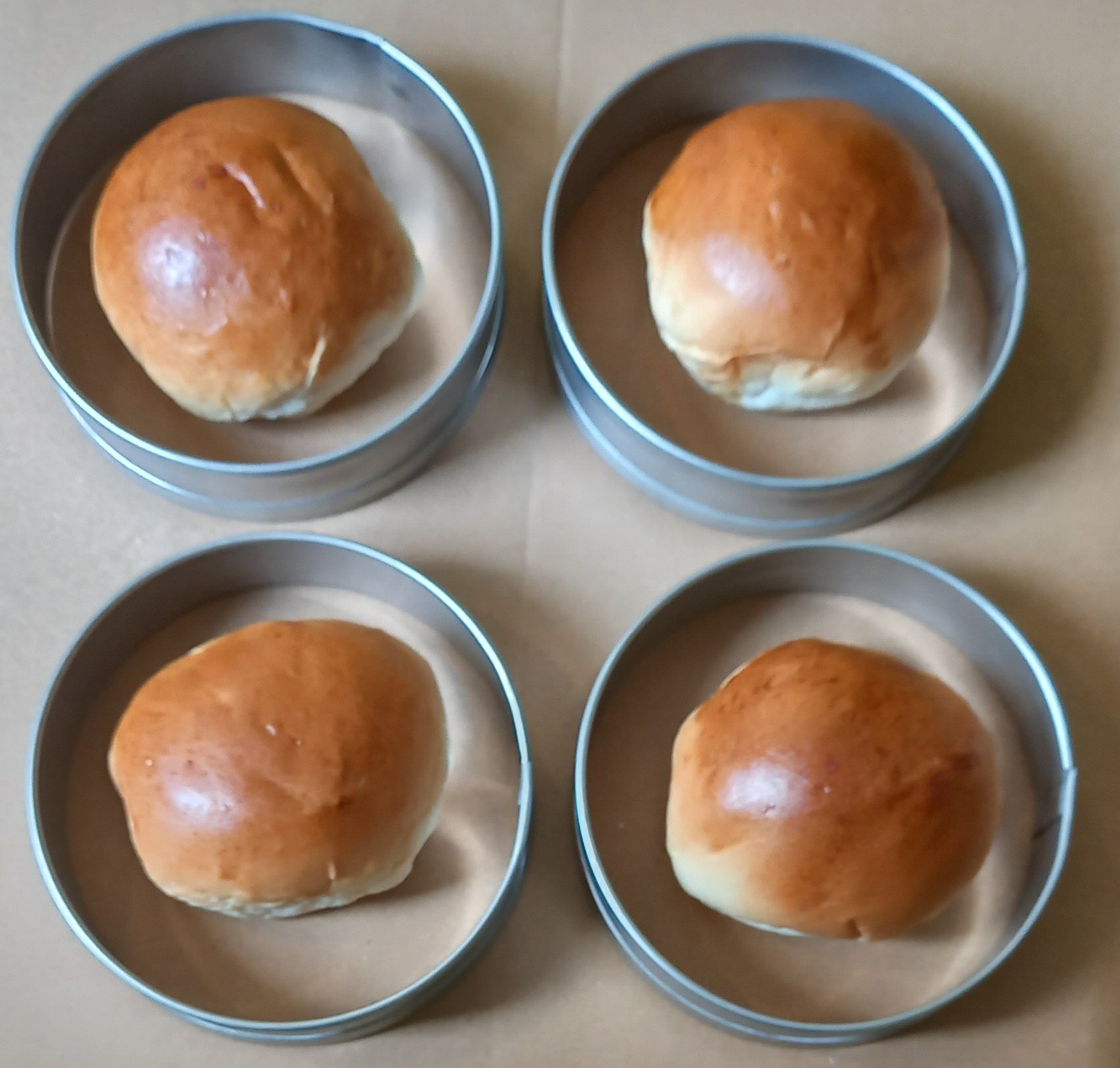 RENUZU Hamburger Ekmeği Pişirme Kalıbı 6 Lı En 11 cm Boy 3,5cm Paslanmaz Krom Çelik 304